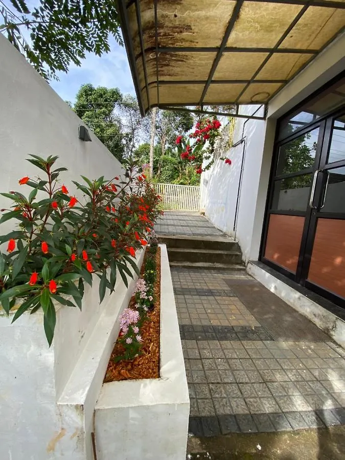 Munnar Bnb 0*,  India